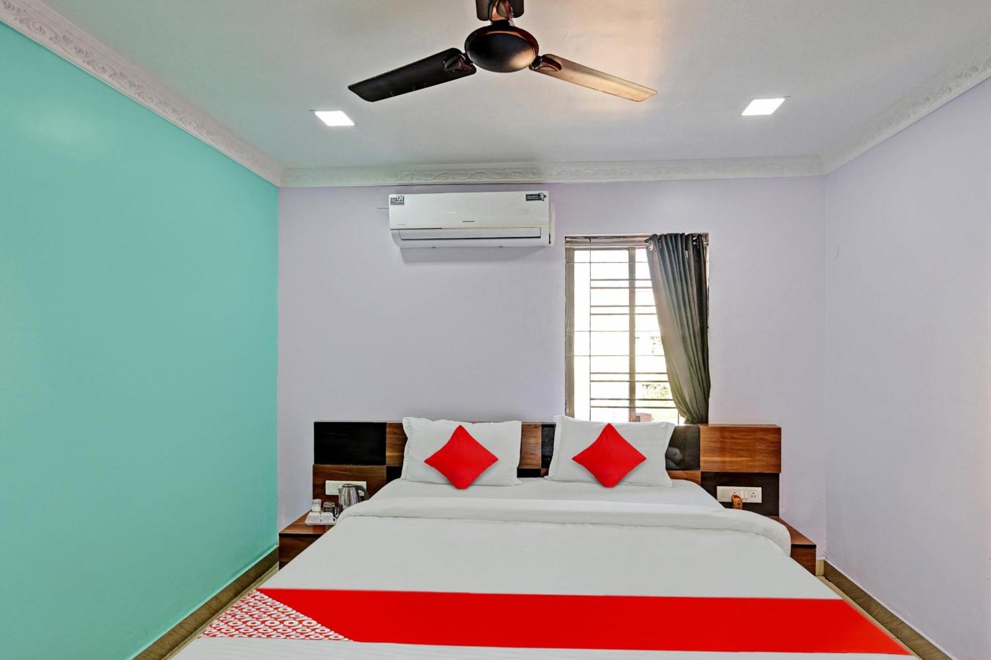 Hotel O Hi5 Days Inn Premium Бхубанешвара Экстерьер фото